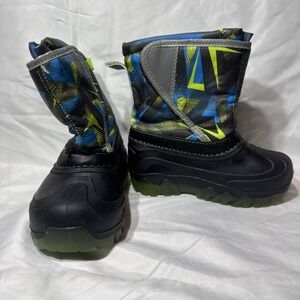 NWT Light-up Toddler Boys Slip-on Winter Mid-Calf Snow Boots: 9/10 BLK BLUE GR